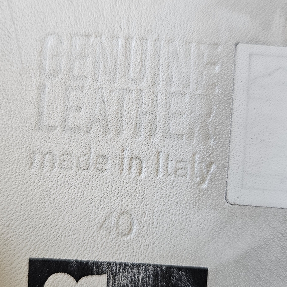 Golden goose sneakers Size 40 - Picture 2 of 16